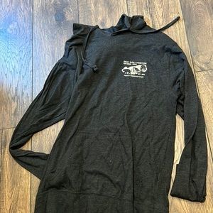 smoky Mountain‘s lightweight hoodie